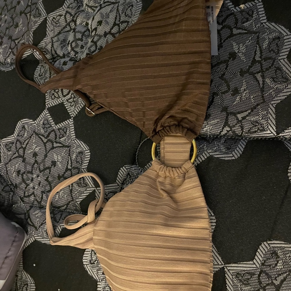 Super cute never worn bathing suit